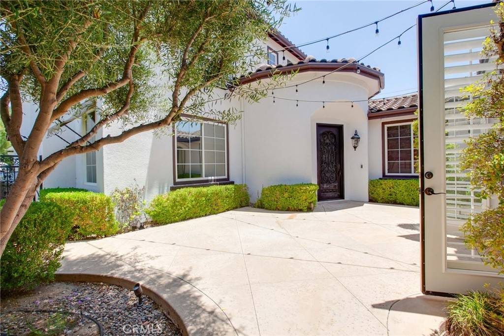 Murrieta, CA 92562,22910 Banbury CT
