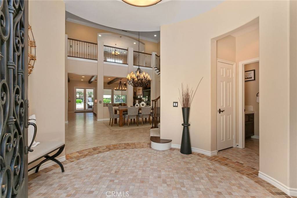 Murrieta, CA 92562,22910 Banbury CT