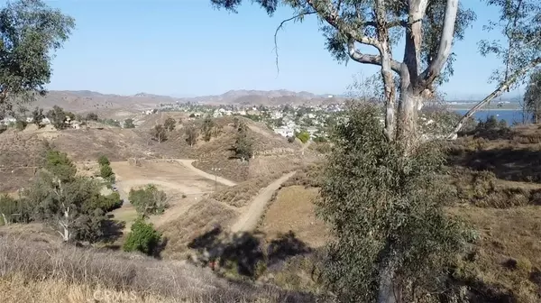 Lake Elsinore, CA 92530,0 Sunnyslope AVE