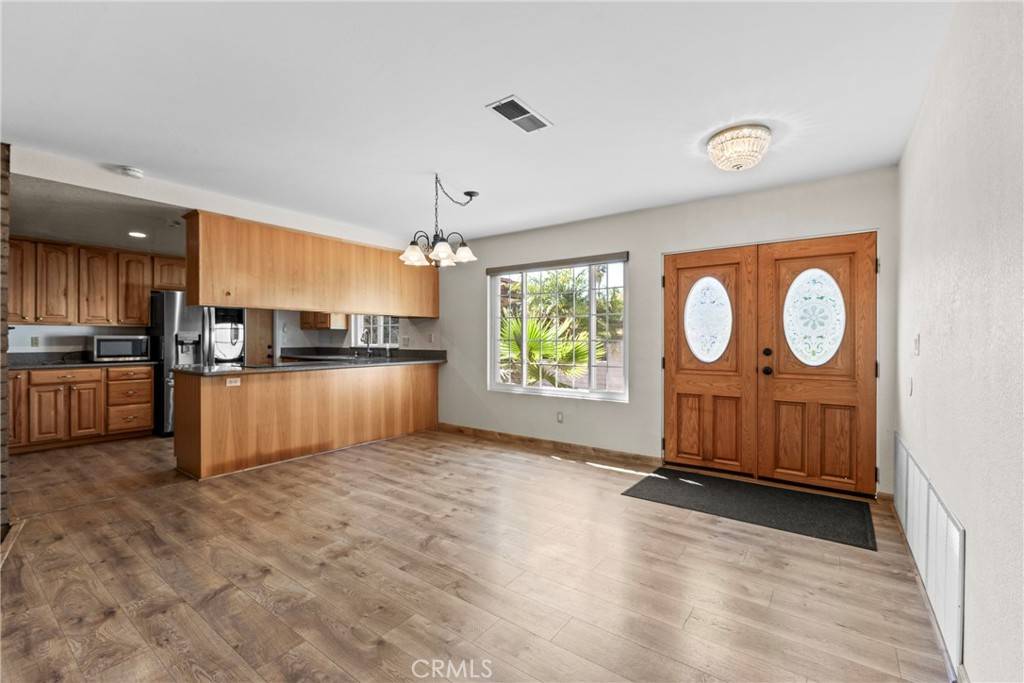 Santee, CA 92071,8609 Dunwoodie RD