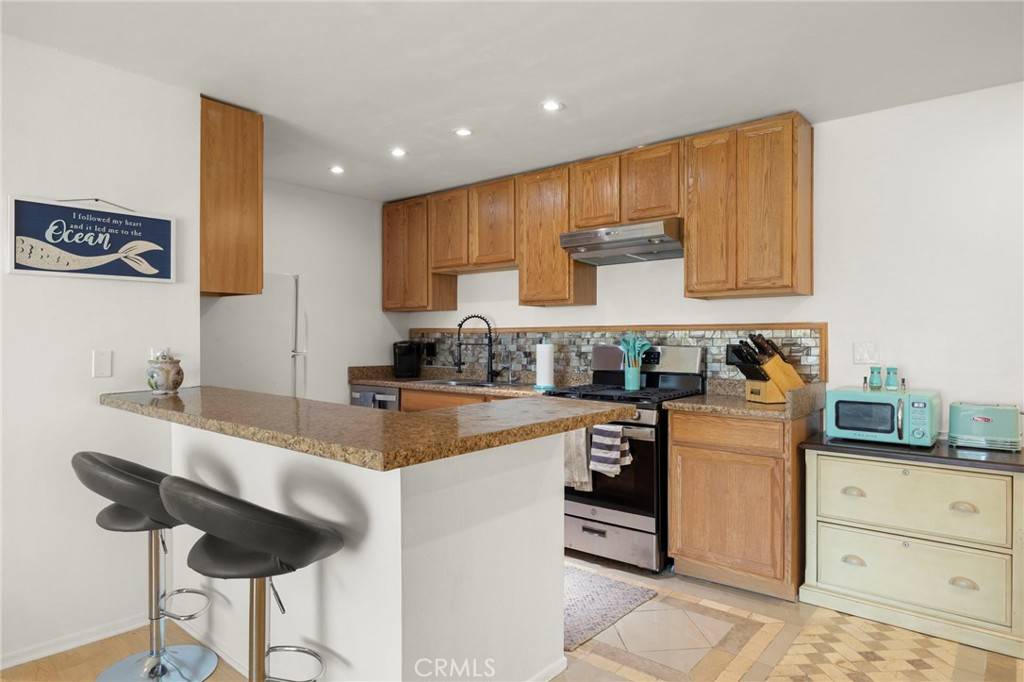 Port Hueneme, CA 93041,2466 Bolker DR
