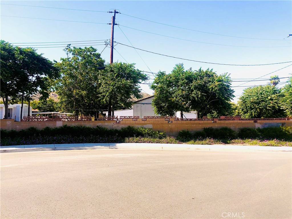 Hemet, CA 92545,26739 Franklin AVE