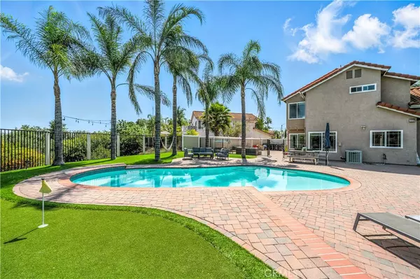 24089 Morella CIR, Murrieta, CA 92562