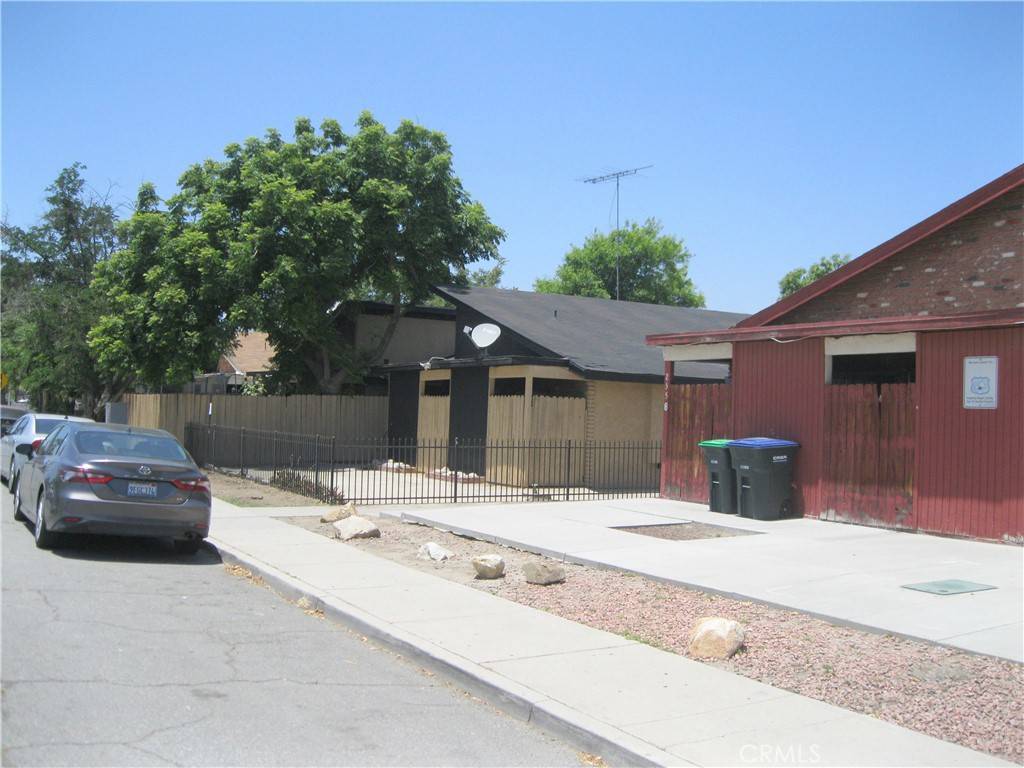 San Jacinto, CA 92583,235 E 7th ST
