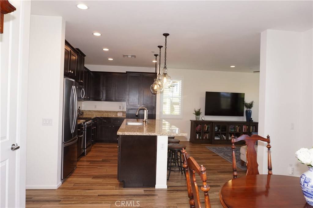 Murrieta, CA 92563,30512 Ticonderoga CT