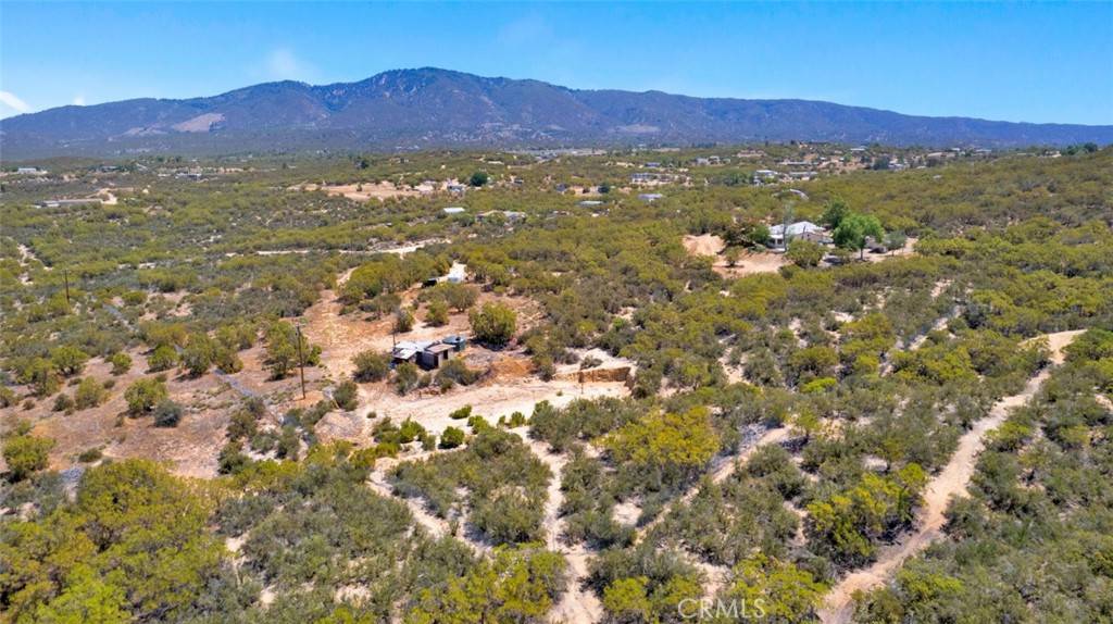 Anza, CA 92539,54075 Glenda LN