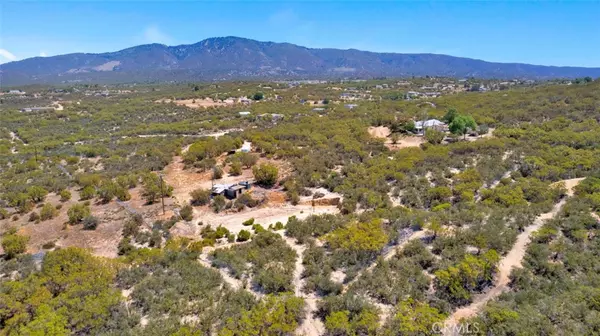 Anza, CA 92539,54075 Glenda LN