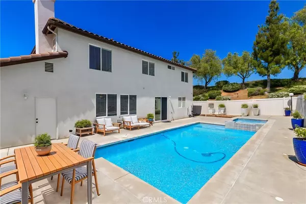 Murrieta, CA 92563,26054 Pine ST