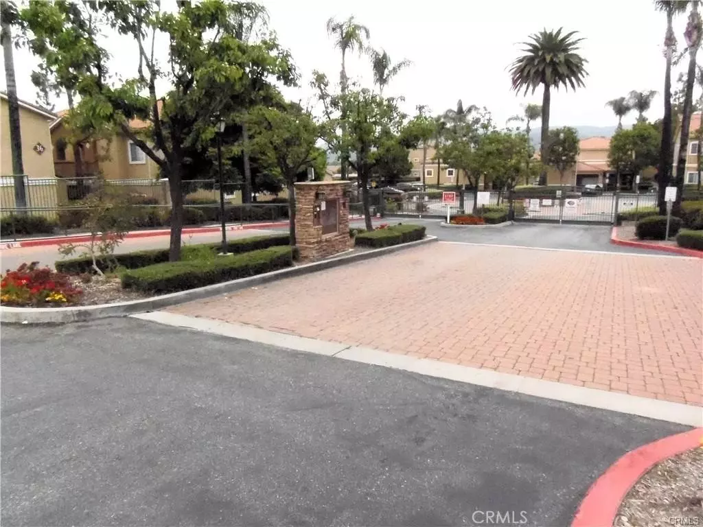 Murrieta, CA 92562,24909 Madison AVE #2014