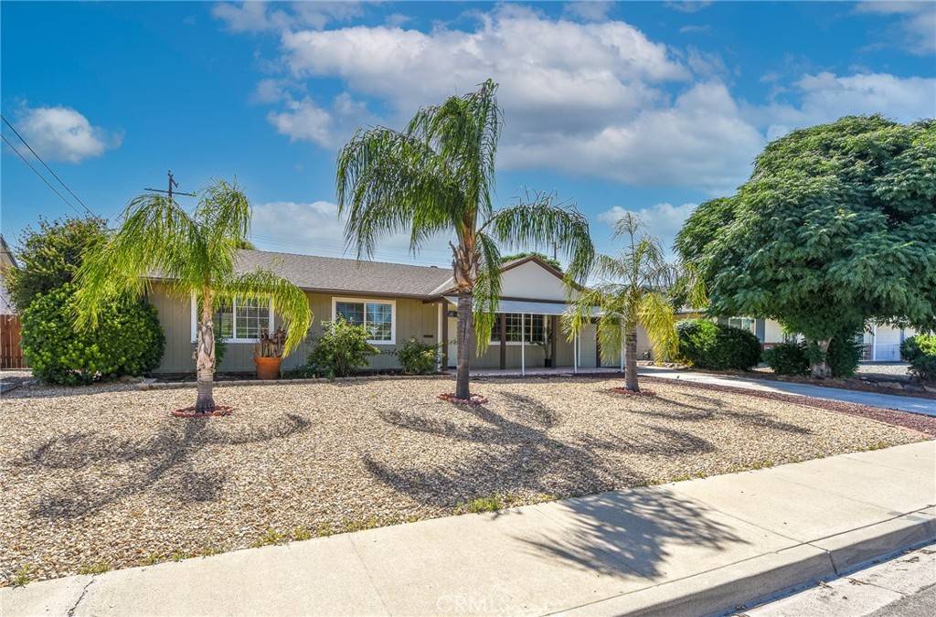 Menifee, CA 92586,25981 Coombe Hill DR