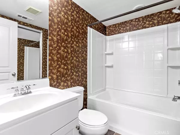 Oceanside, CA 92054,815 Harbor Cliff WAY #239