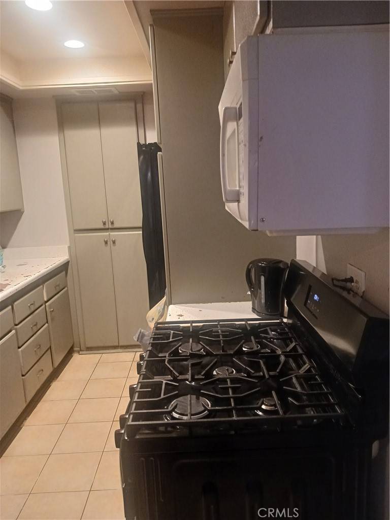 Moreno Valley, CA 92557,12218 Orchid LN #A