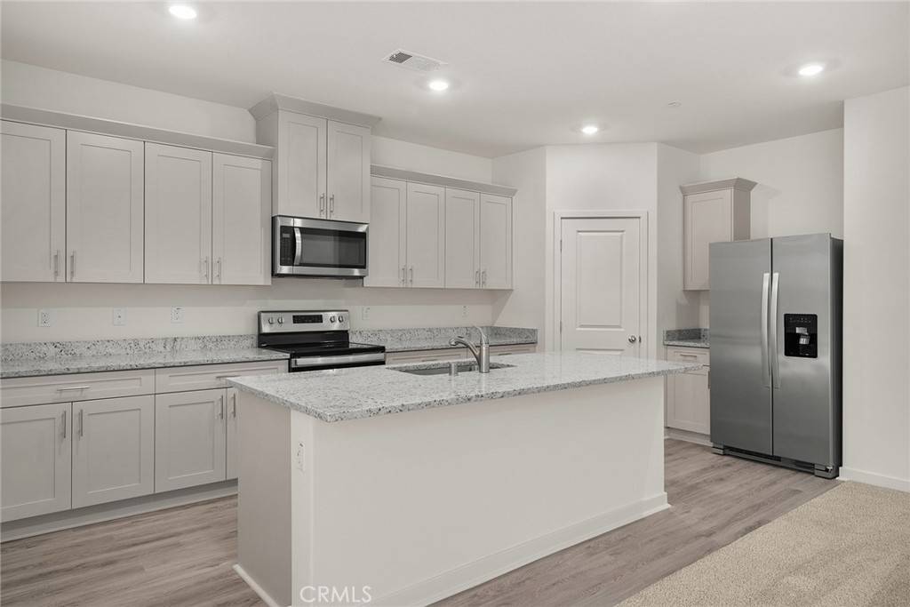 San Jacinto, CA 92582,3037 Shorthorn DR