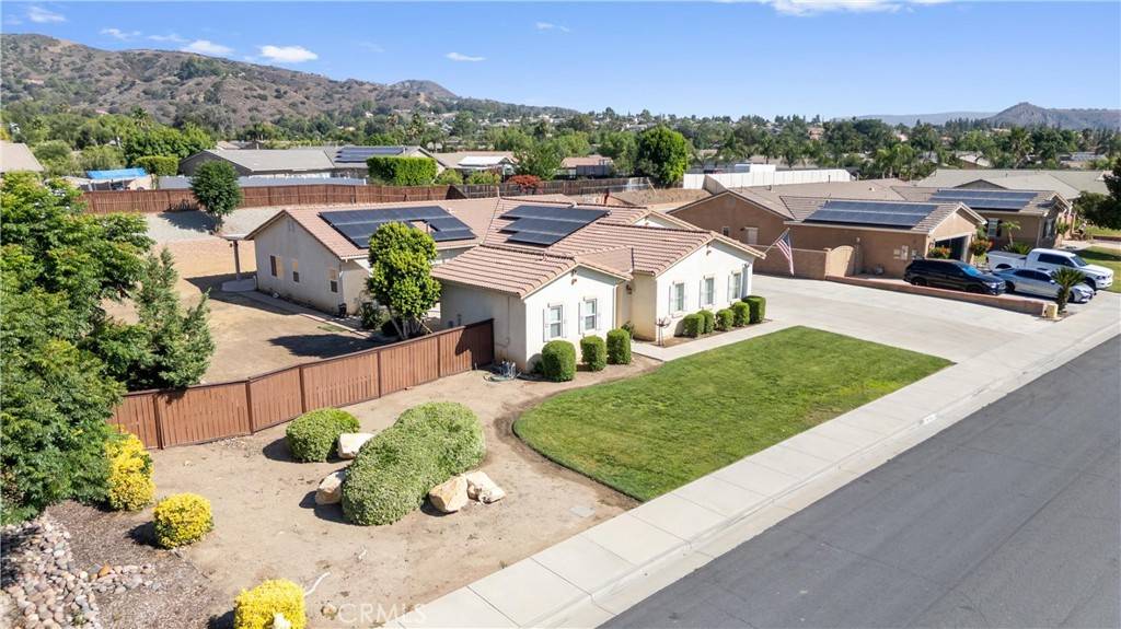 Lake Elsinore, CA 92530,30783 Via Lakistas