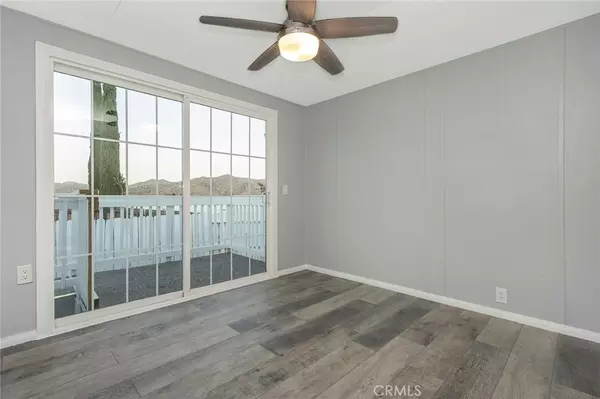 Morongo Valley, CA 92256,10888 West Dr DR #73