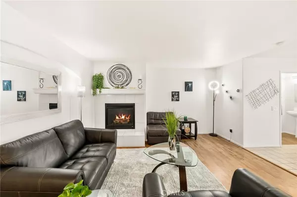 Murrieta, CA 92563,38129 Talavera CT