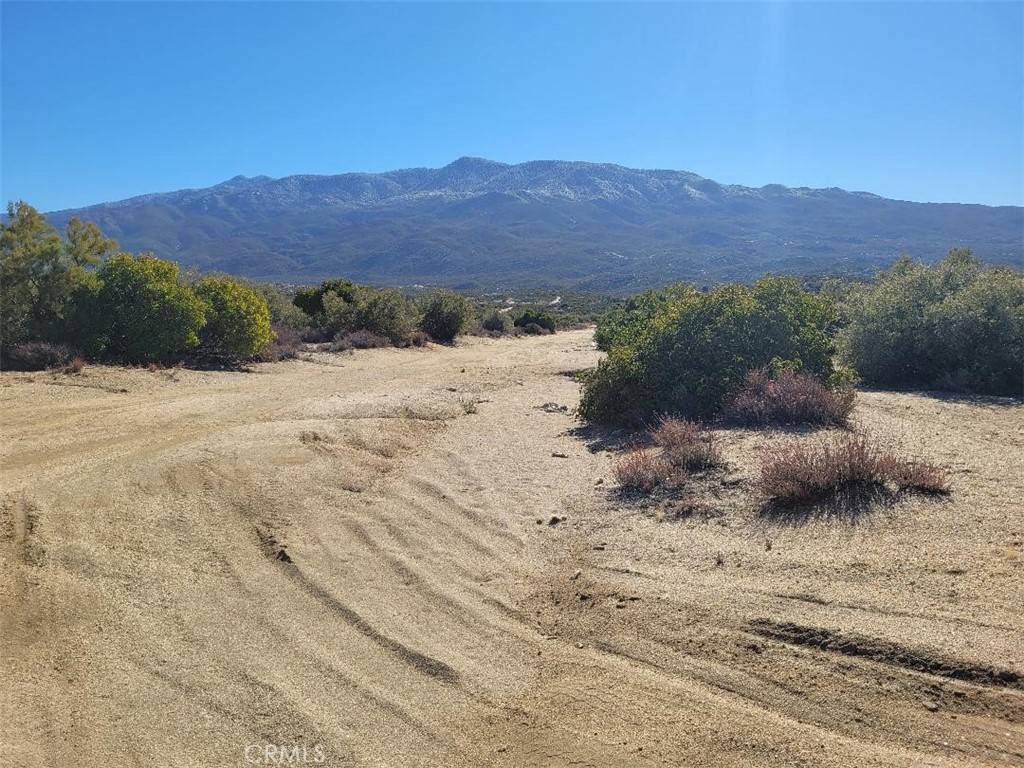 0 Chalet DR, Pinyon Pines, CA 92539