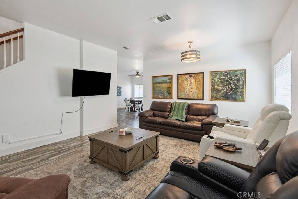 Murrieta, CA 92563,28304 Kara ST