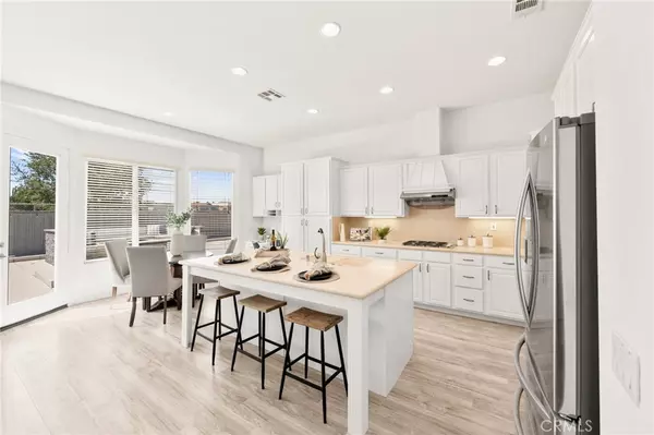 Murrieta, CA 92563,40065 Temple CT