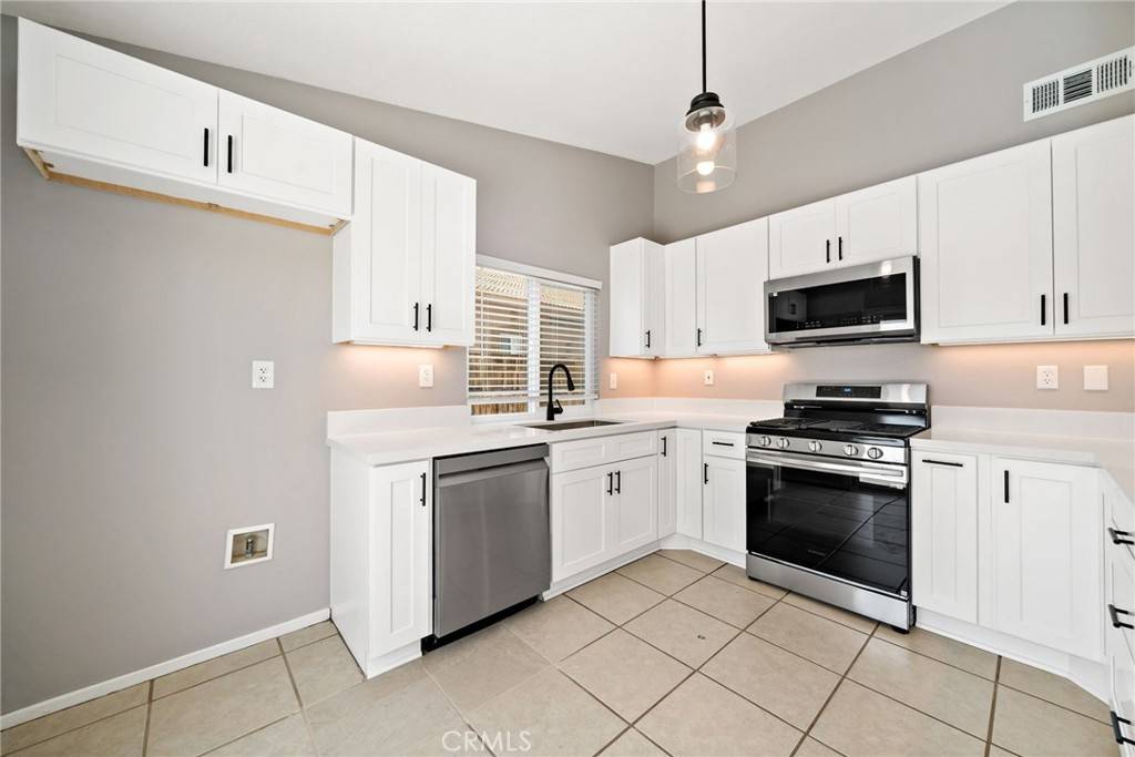 Menifee, CA 92586,25671 Roylene DR
