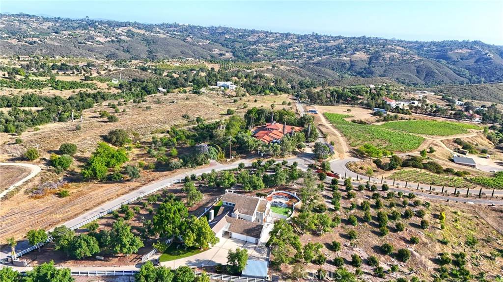Fallbrook, CA 92028,40620 Via Ranchitos