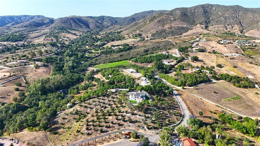 Fallbrook, CA 92028,40620 Via Ranchitos