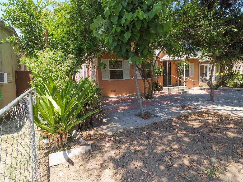 Long Beach, CA 90805,5863 Linden AVE