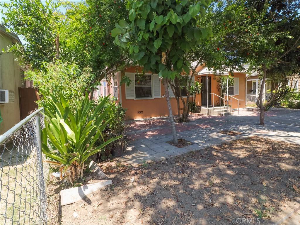 Long Beach, CA 90805,5863 Linden AVE