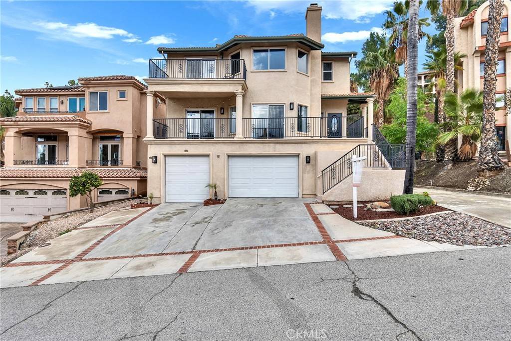 29641 Vacation DR, Canyon Lake, CA 92587
