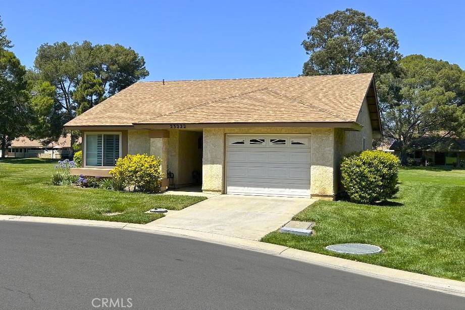 23222 Village 23, Camarillo, CA 93012
