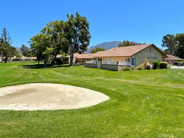 Camarillo, CA 93012,23222 Village 23