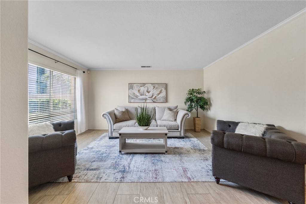 Temecula, CA 92592,33512 Corte Porfirio