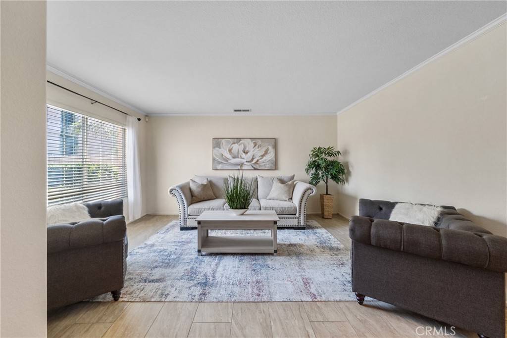 Temecula, CA 92592,33512 Corte Porfirio