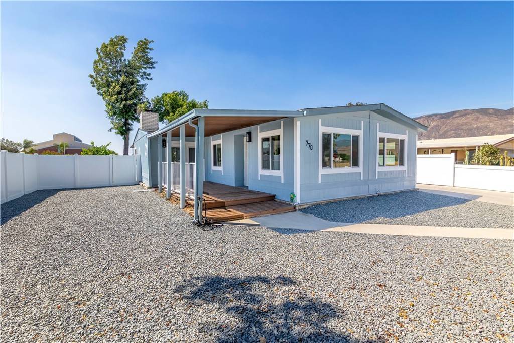 San Jacinto, CA 92582,770 Porterfield DR