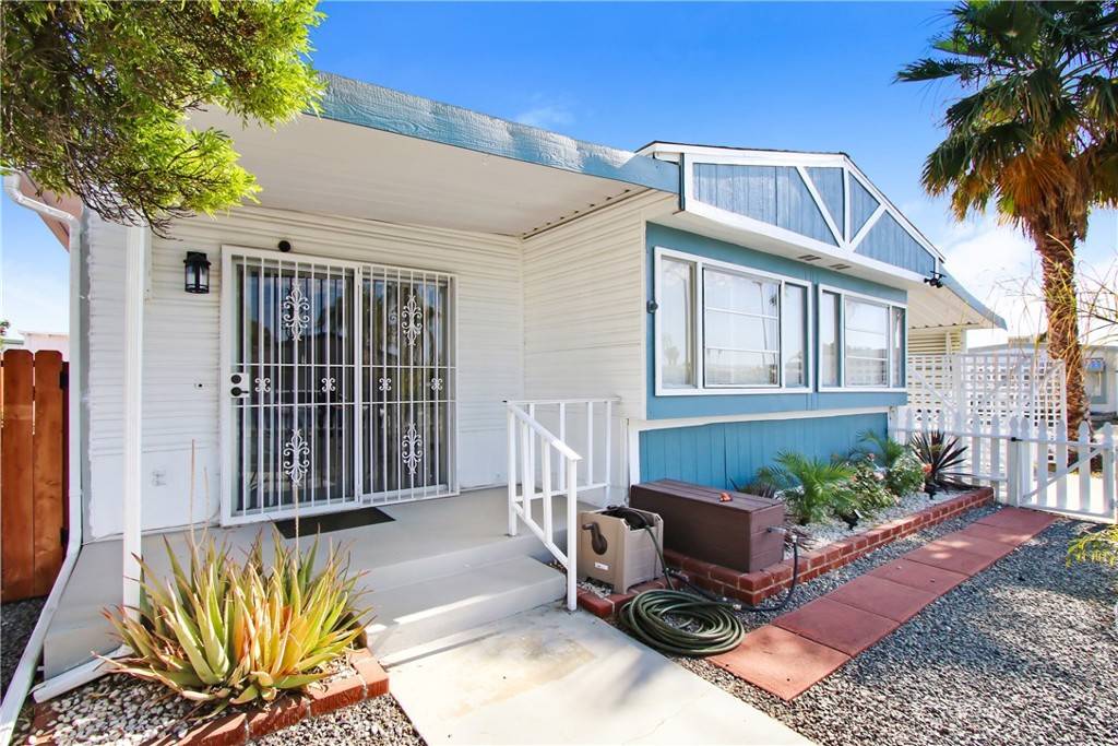 851 San Rafael DR, Hemet, CA 92543