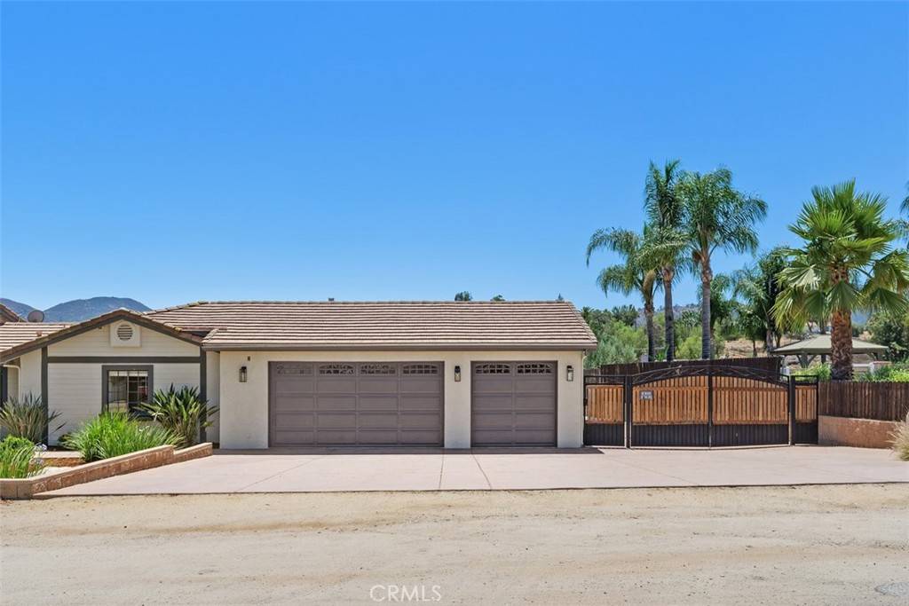 Wildomar, CA 92595,21285 Shoemaker LN