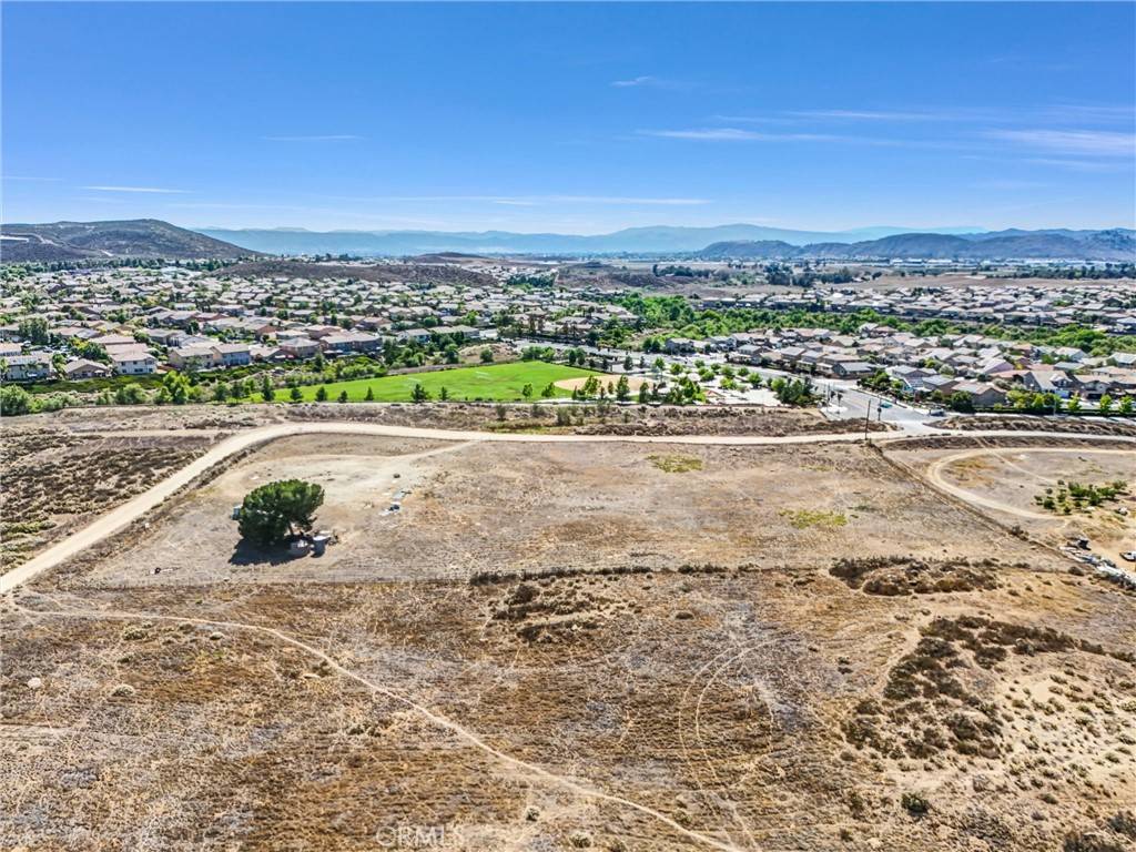 37880 Pourroy rd, Winchester, CA 92596