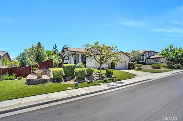 San Jacinto, CA 92583,2411 Menlo AVE