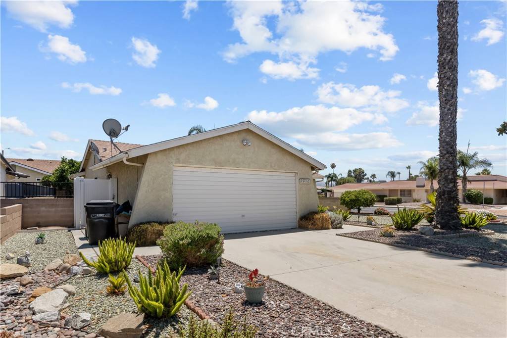 Hemet, CA 92545,2324 El Rancho CIR
