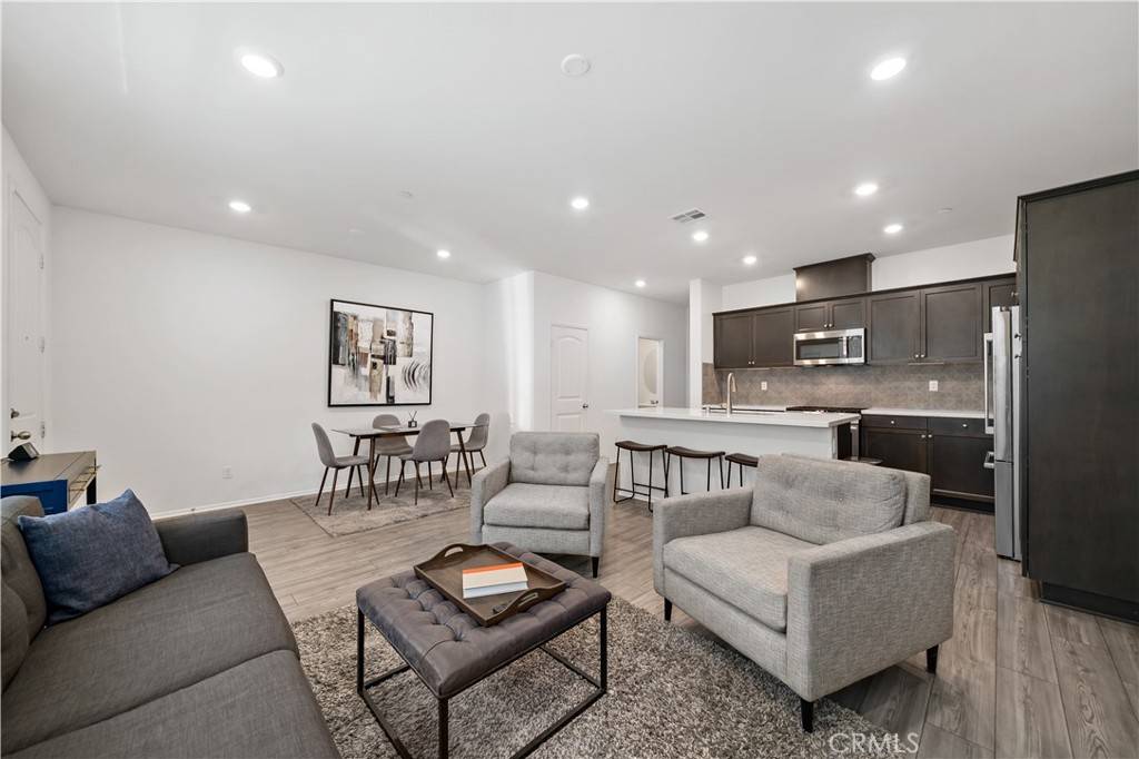 30327 Town Square DR, Menifee, CA 92584