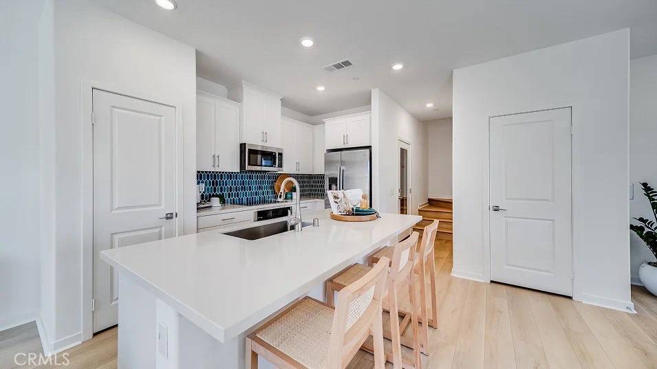 Rancho Cucamonga, CA 91730,8327 Gabrielino CT