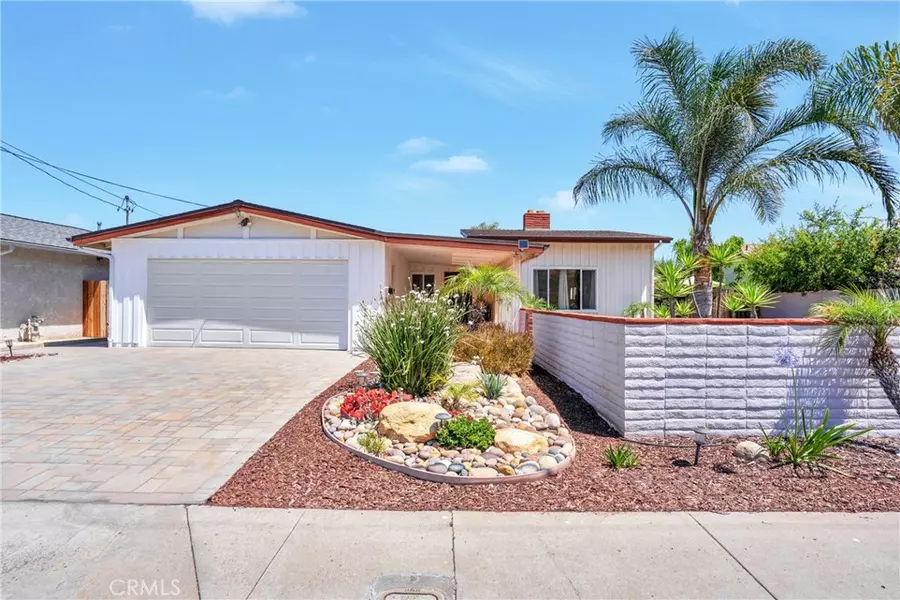 12674 Metate LN, Poway, CA 92064