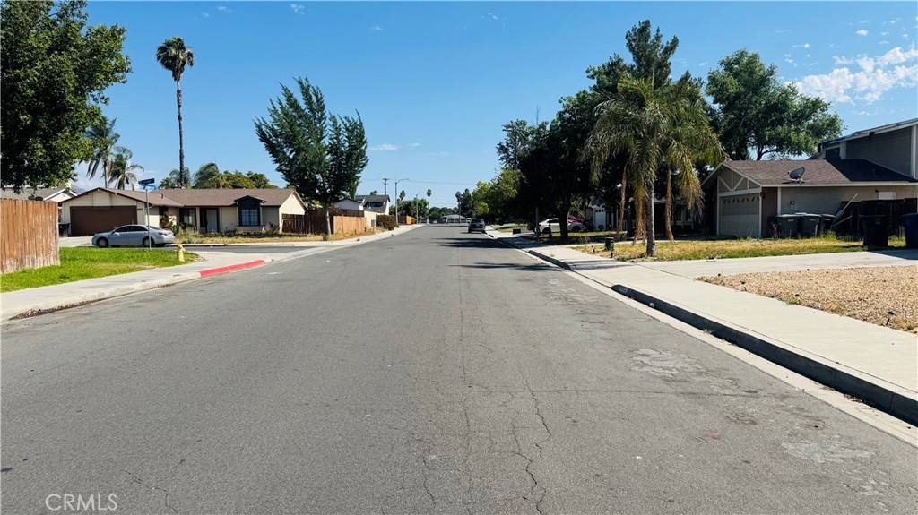 Hemet, CA 92543,781 Buchanan ST