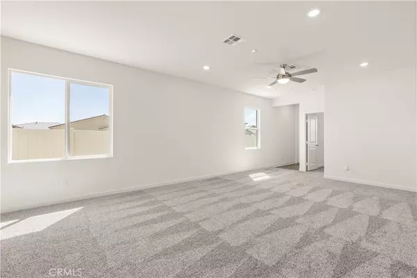 Indio, CA 92201,42487 Isla CT