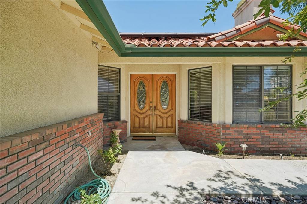 Canyon Lake, CA 92587,23070 Compass DR