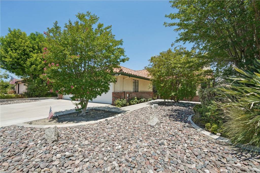 Canyon Lake, CA 92587,23070 Compass DR