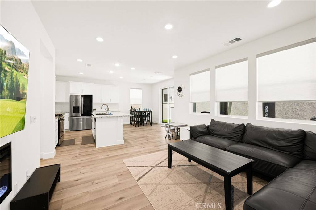 Temecula, CA 92591,32399 Brunello WAY