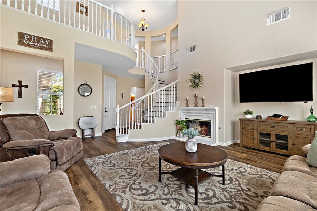 Winchester, CA 92596,31956 Via Del Paso