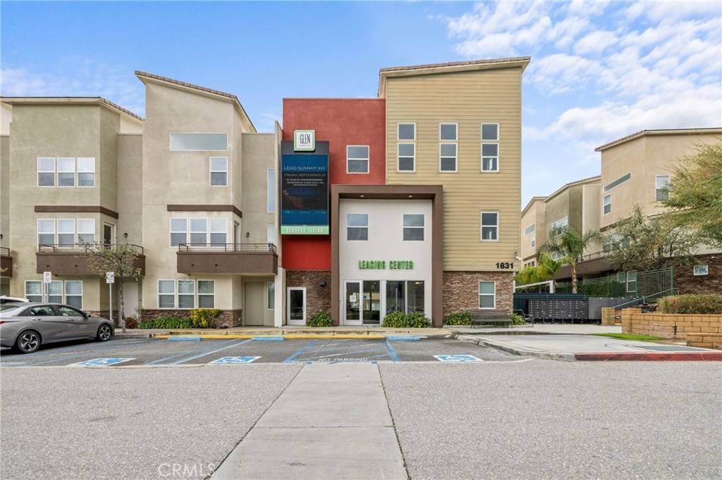 San Bernardino, CA 92407,1831 W Northpark BLVD #2206