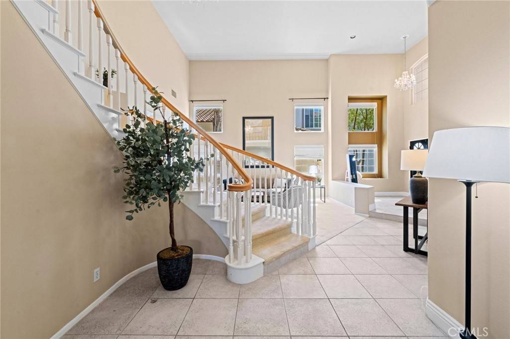 Temecula, CA 92592,45422 Camino Monzon